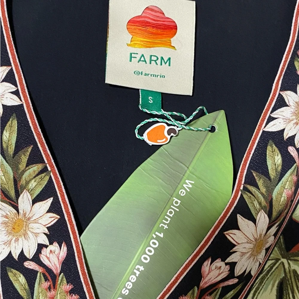 NWT FARM Rio Surreal Flowers Dress Size S